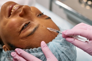 Toxine botulique à Grenoble | Botox résultats naturels
